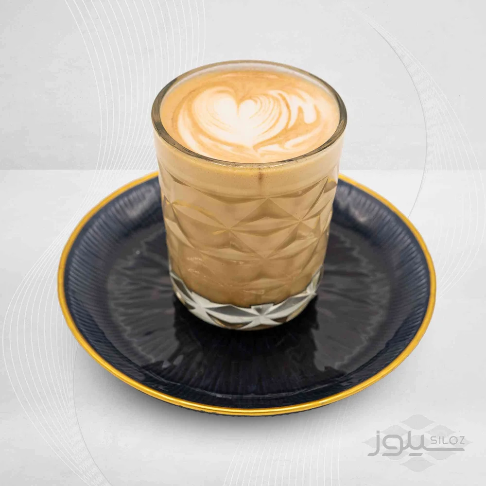اسپانیش لاته ( 50-50 ) در سیلوز پلازا