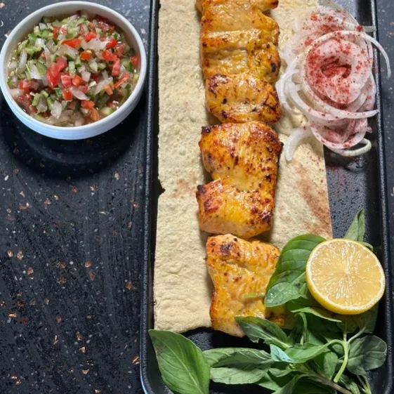 خوراک جوجه چنجه در Royal tent